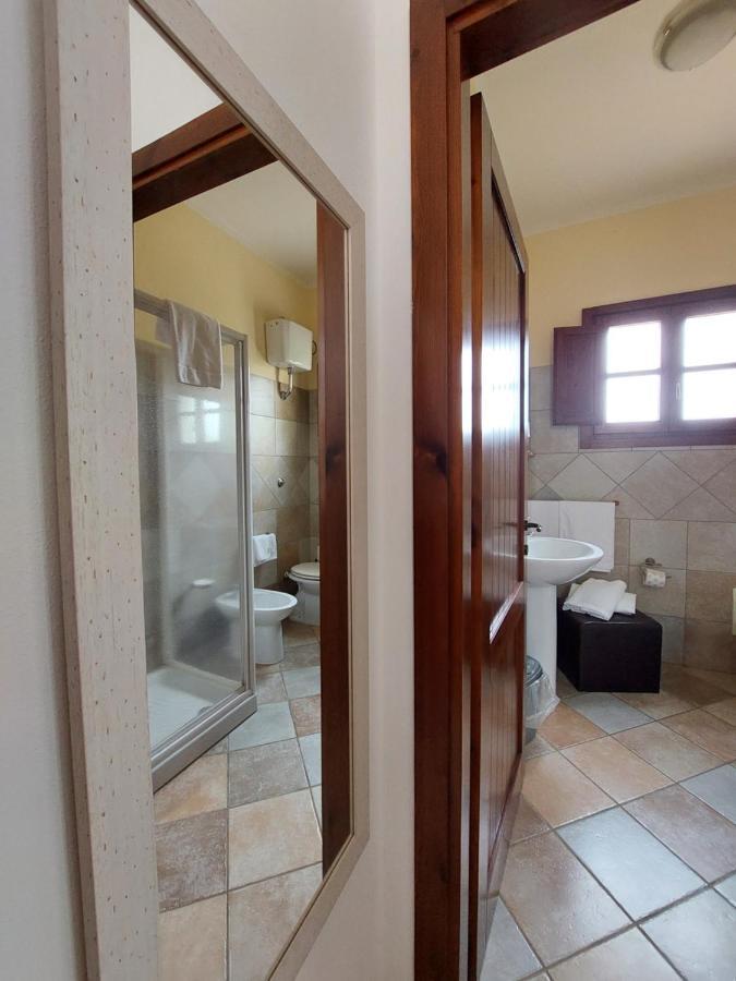 Hotel La Corte Rosada فيلاّسيمِيوس المظهر الخارجي الصورة