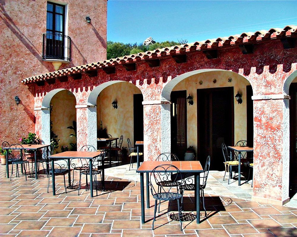 Hotel La Corte Rosada فيلاّسيمِيوس المظهر الخارجي الصورة