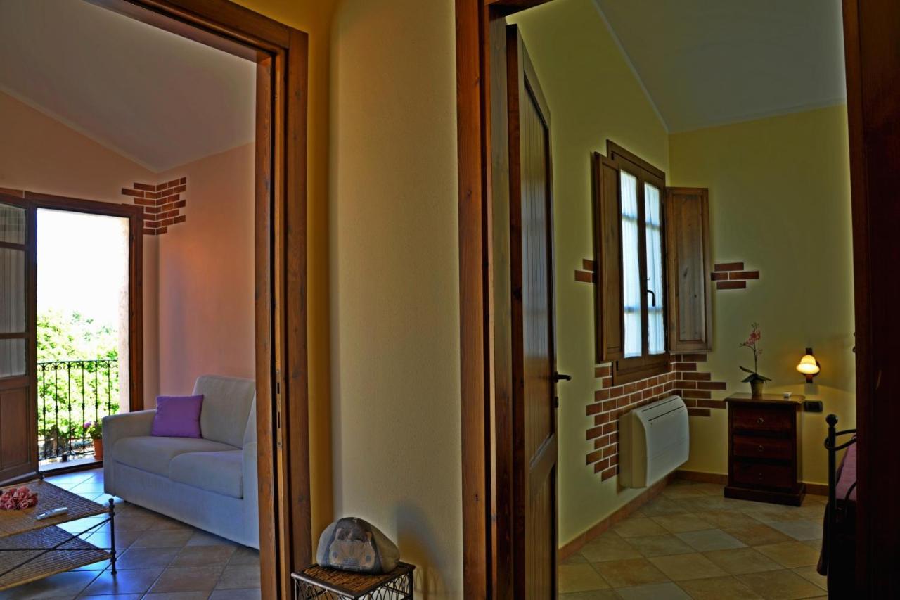 Hotel La Corte Rosada فيلاّسيمِيوس المظهر الخارجي الصورة